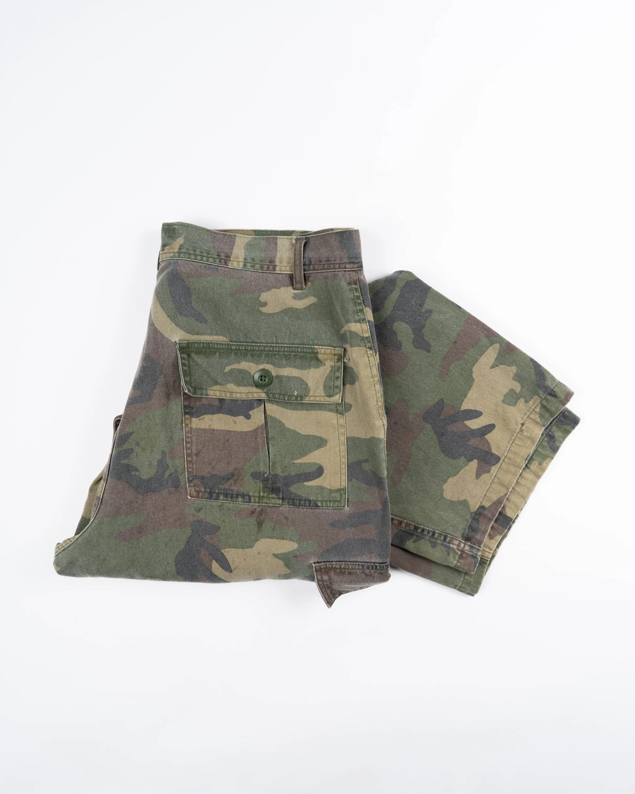 90’s Camo Cargo Pants - 34” x 25.5”