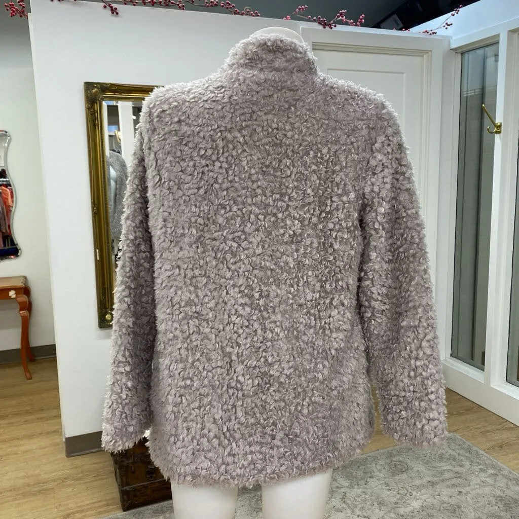 bishop   young faux fur light coat S