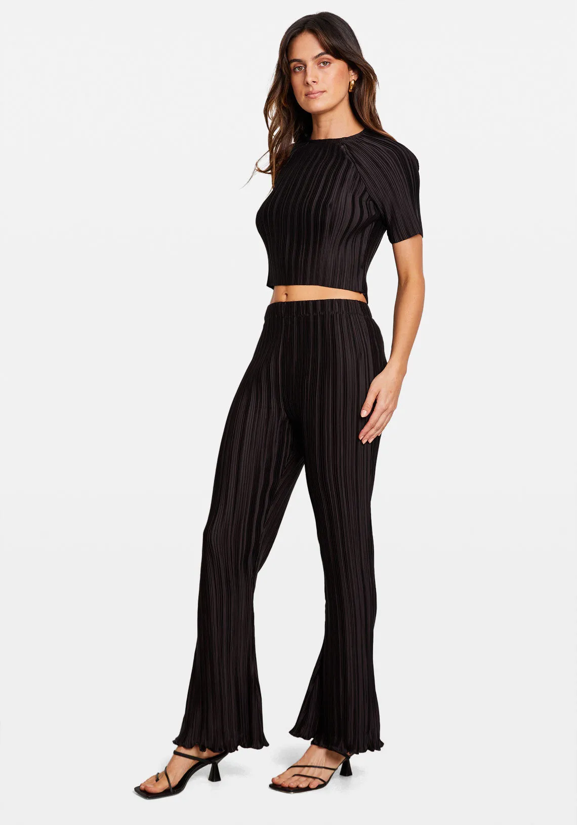 BOX PLEAT FLARE PANTS BLACK