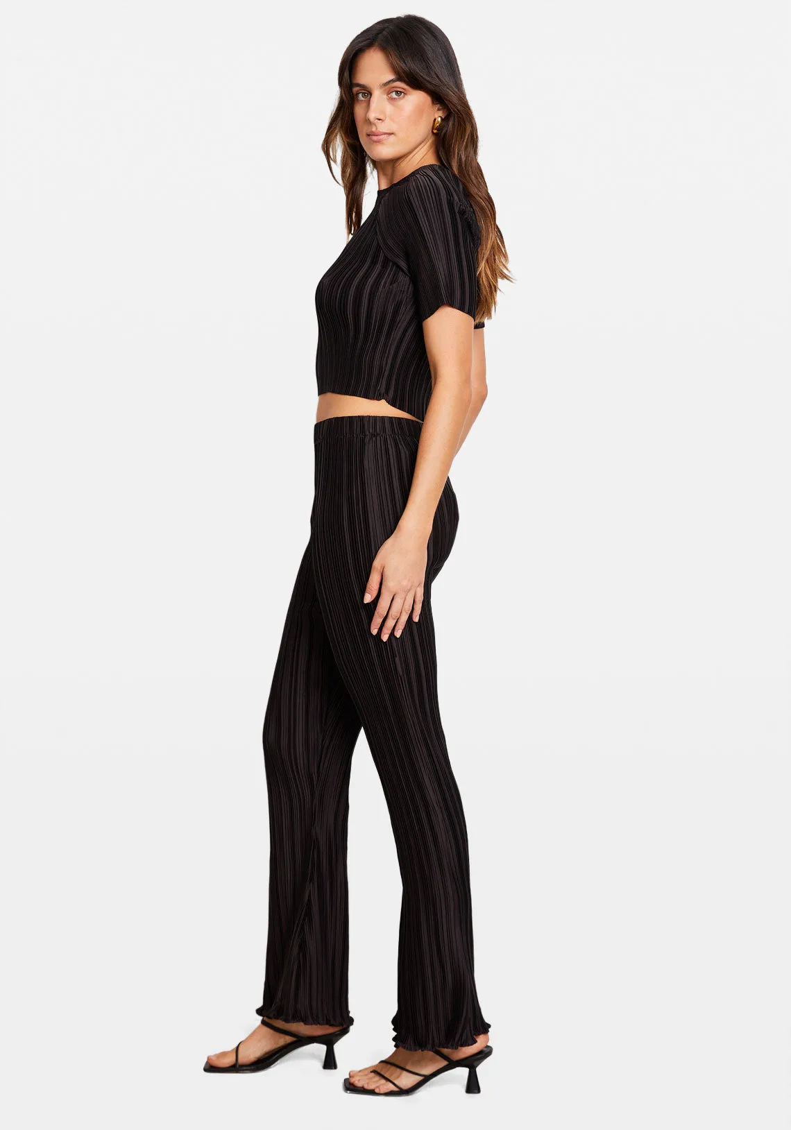 BOX PLEAT FLARE PANTS BLACK