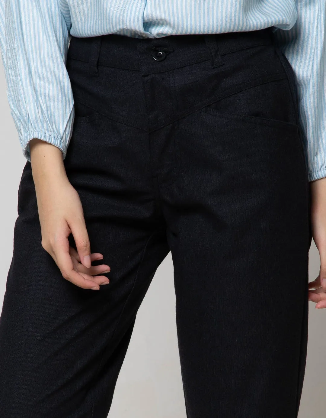 Details Long Pants Basic Woven (2 Pockets And Band On Waist)