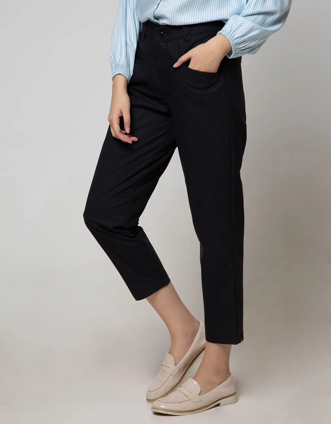 Details Long Pants Basic Woven (2 Pockets And Band On Waist)