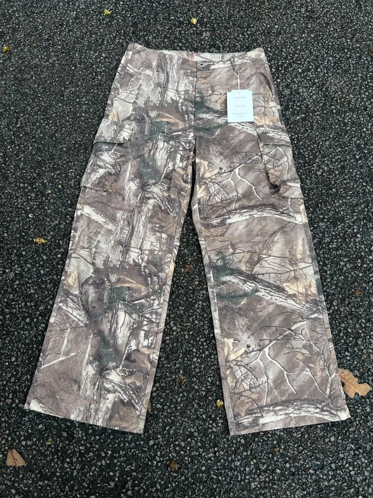 Fallen Leaves Camouflage Cargo Pants