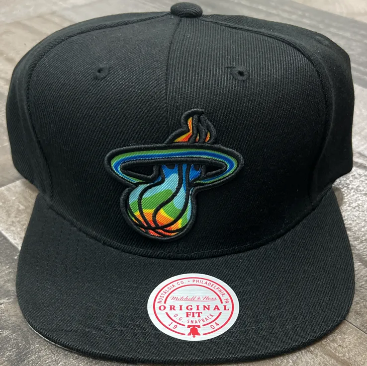 Mitchell & Ness - NBA Thermal Map Miami Heat Snapback
