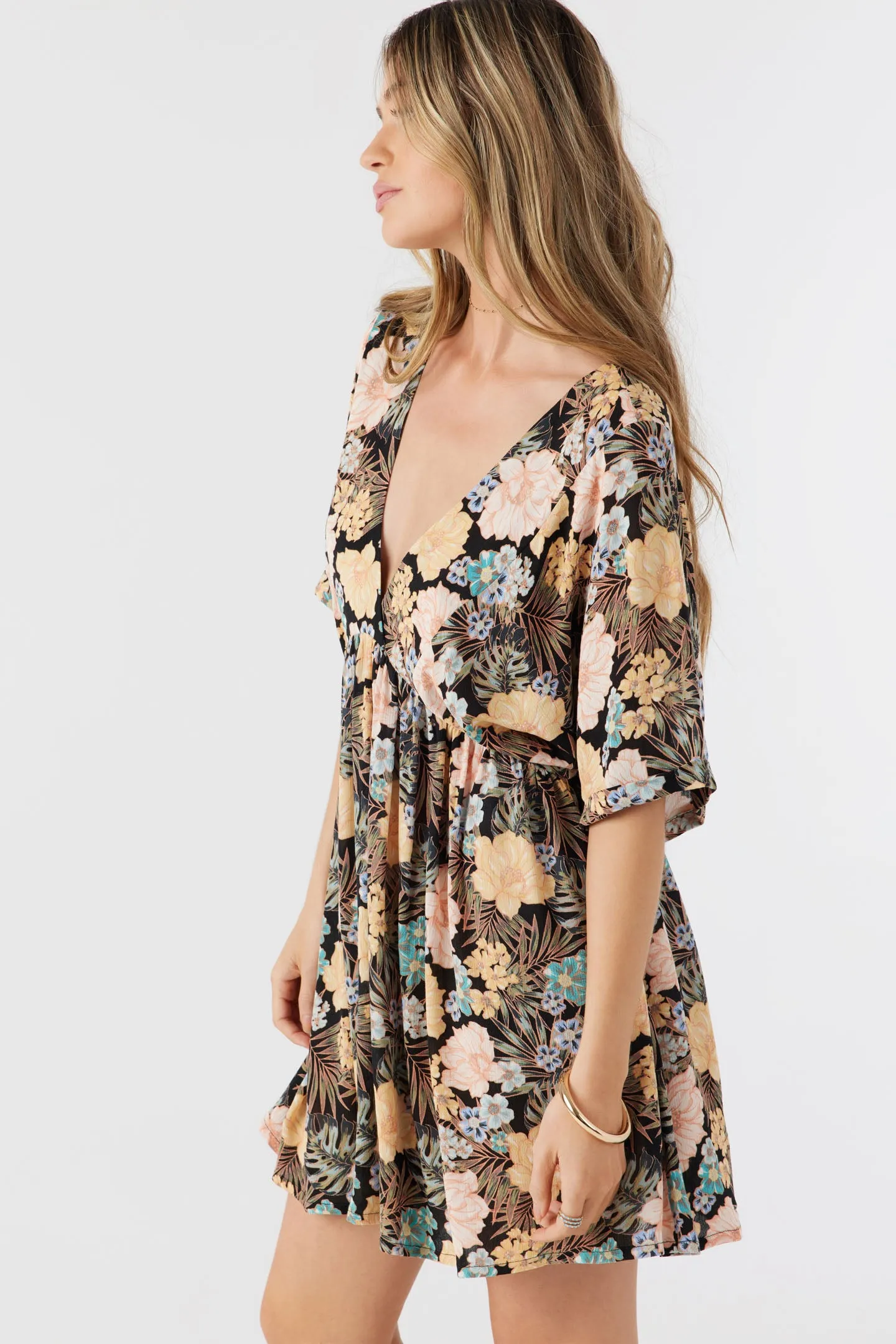 ROSEMARY MACAW TROPICAL SHORT SLEEVE DRESS