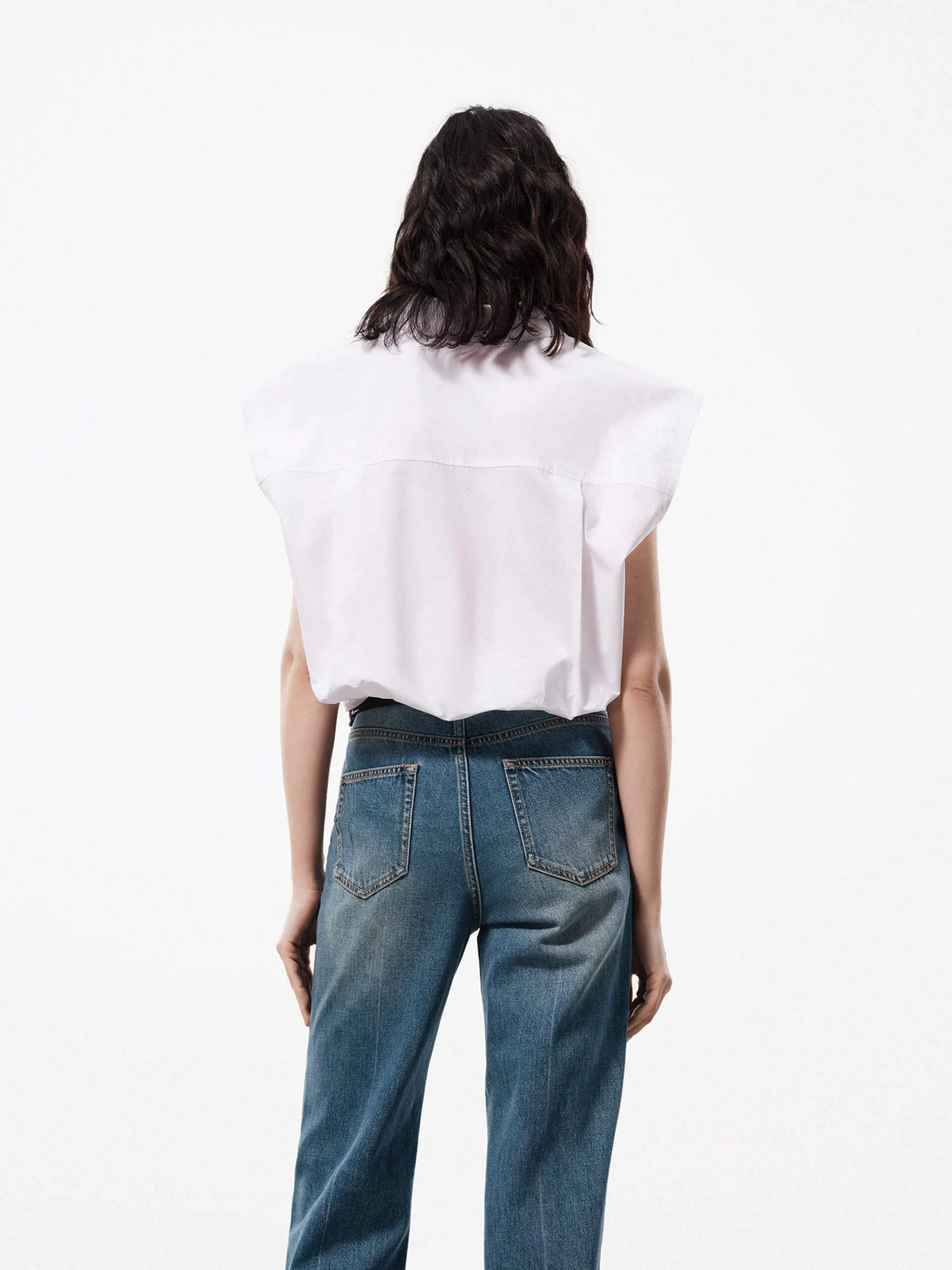 Sleeveless Cotton Shirt