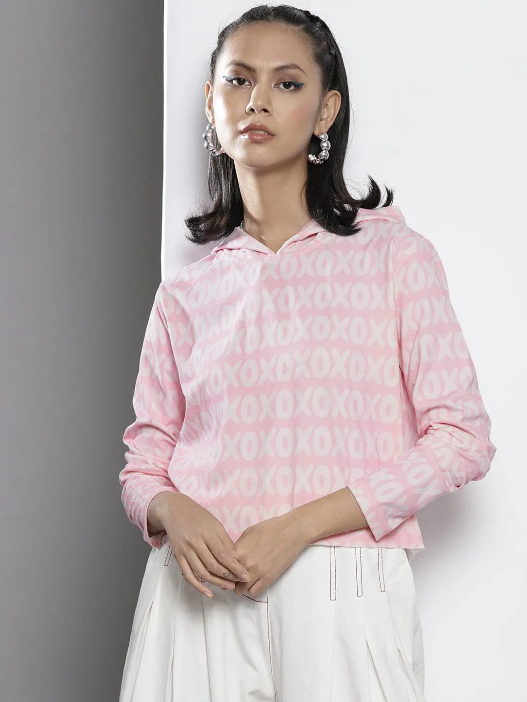 Women Pink Xoxo Print Hooded Sweatshirt